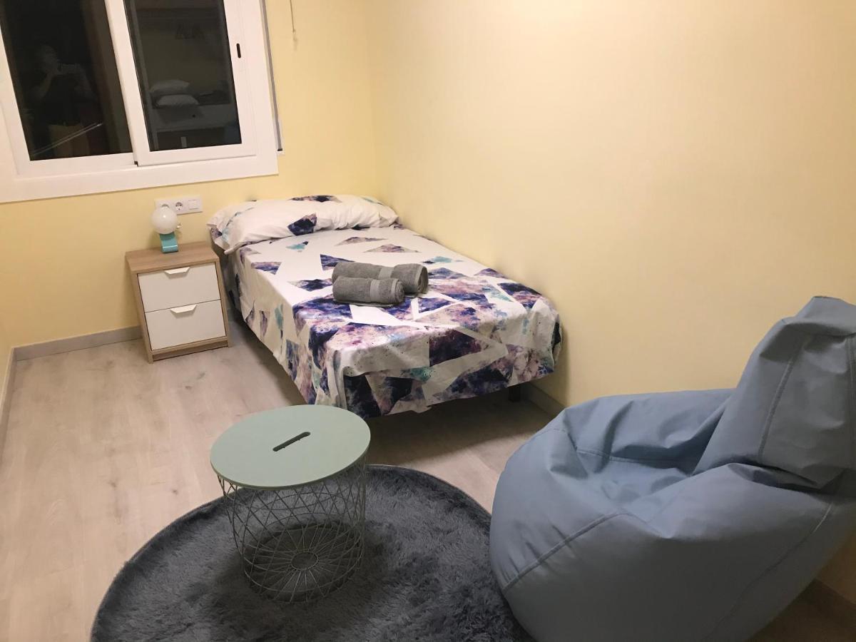 Cerdanyola Centro Apartment Серданьола дел Валес Екстериор снимка